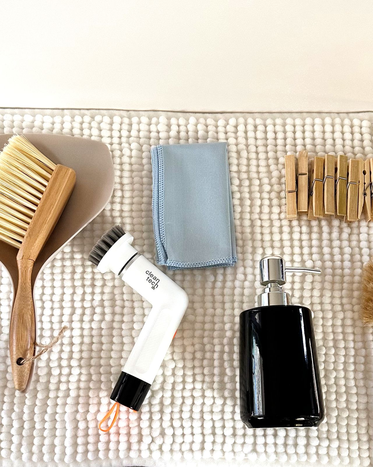 Luma 1.0 – Cepillo Eléctrico Multiusos